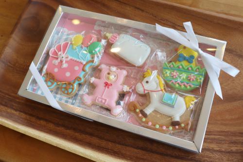 【名入れアイシングクッキー】赤ちゃんBOX ピンク